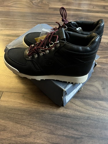 New Balance URAINAL BLACK HIKING BOOTS UK SIZE 7 - Picture 2 of 8