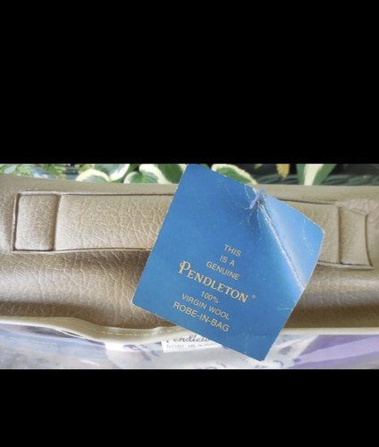 University Washington Huskies Pendleton Wool Stadium Blanket - Perfect - Unused! - Picture 7 of 10