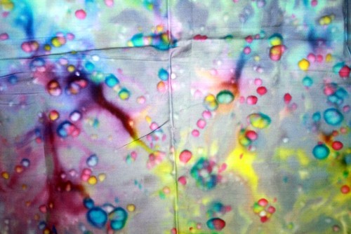 SPATTER BATIK IN BRIGHT YELLOW, BLUE AND PURPLE - 100% COTTON FABRIC - Picture 3 of 5