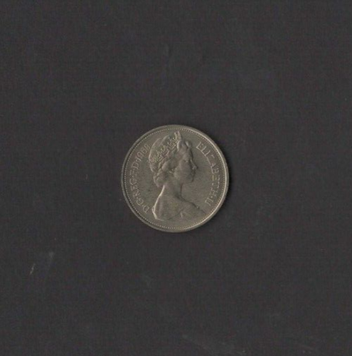 1968 Queen Elizabeth II GB Stempelglanz alte große 10p Münze aus Royal Mint Tube - Bild 2 von 3