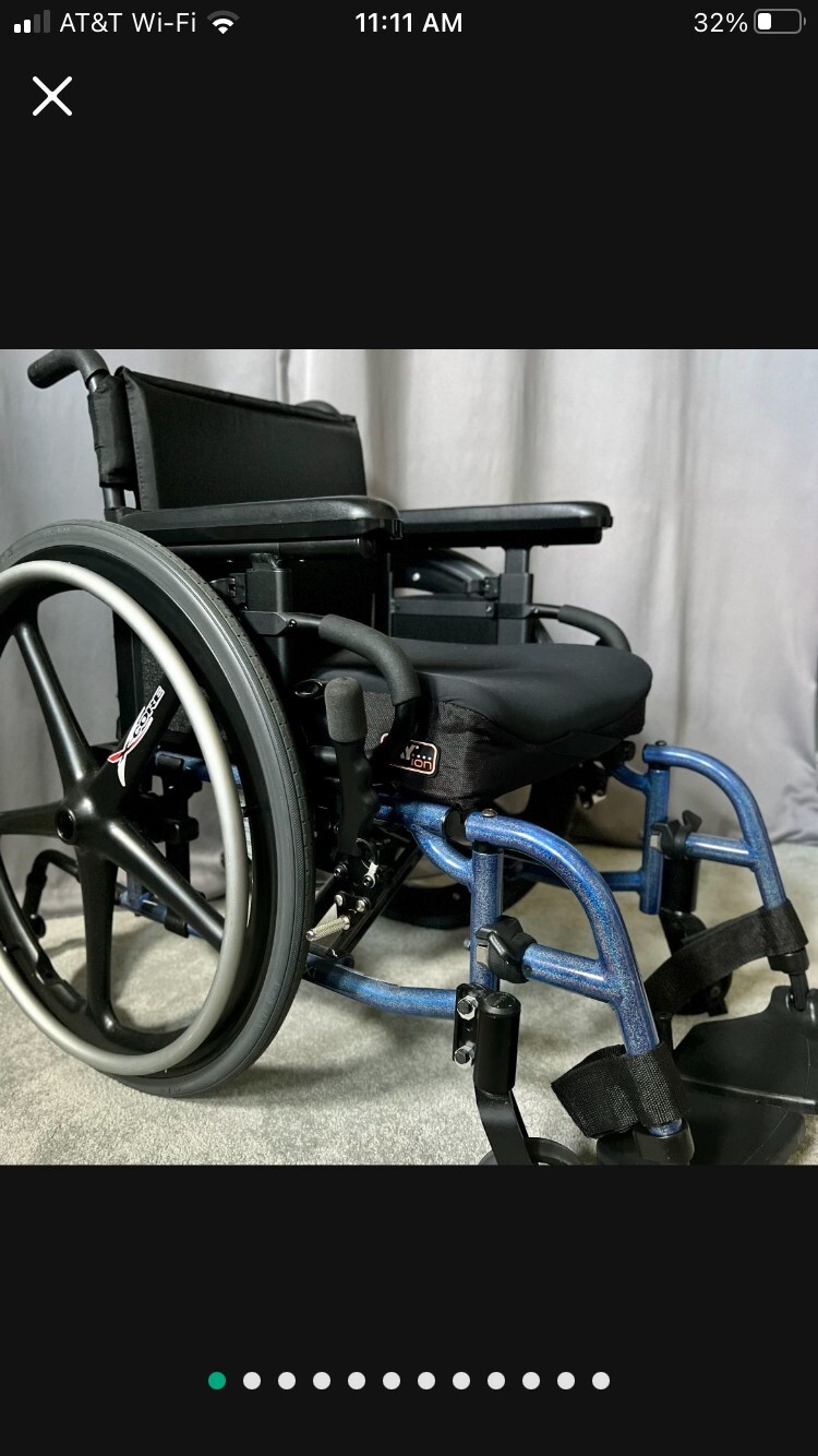 CUSTOM QUICKIE QXI MANUAL WHEELCHAIR MINT CONDITION SMALL SCALE eBay