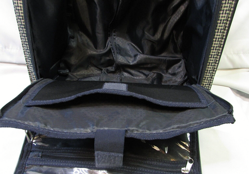 London Fog 15" Sheffield Rolling Soft Shell Carry On Under Seat Luggage 1470 - Picture 17 of 21