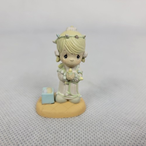 Precious Moments May Your Christmas Be Delightful Mini Figure Girl #575518  1990 - Picture 1 of 4
