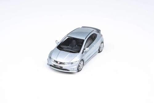PARA64 1:64 Honda 2007 Civic Type R FN2 Euro - Alabaster Silver - Picture 4 of 5