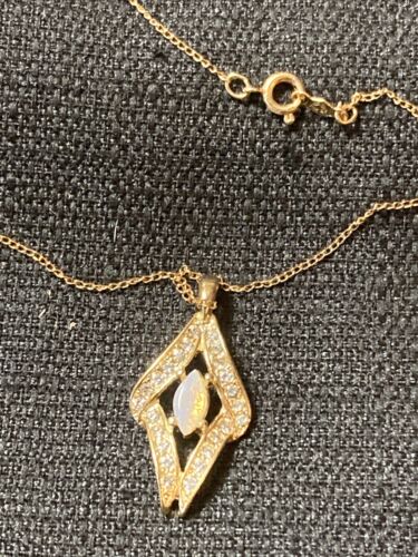 14k Gold Filled 16” Necklace & Pendant - image 1