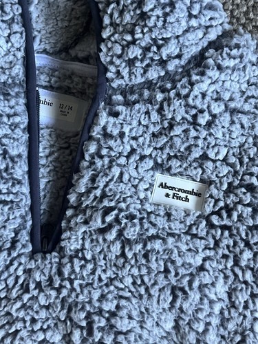 Abercrombie Kids Gray Fleece Fuzzy Pull Over Half Zip Hooded Jacket Size 13/14 - Picture 8 of 9