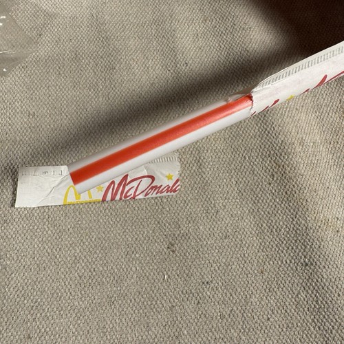 40x Vintage McDonalds Strohhalme ungeöffnet Plastik Strohhalm 1991 Neu 40 Stück rot & gelb - Bild 7 von 7
