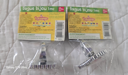 NUEVO Strawberry Shortcake 2 I.D. Pulseras - 2 anillos - 4 pasadores - Imagen 7 de 9