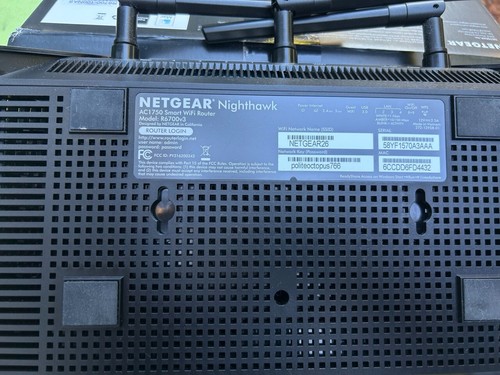 Netgear Nighthawk AC1750 Smart Wireless Wi Fi Router R6700v3 Black - Picture 4 of 16