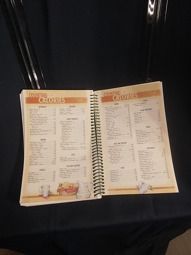 Feast of Goodness Cookbook by Evergreen Piecemakers, Kent Washington 2011 - Picture 15 of 15