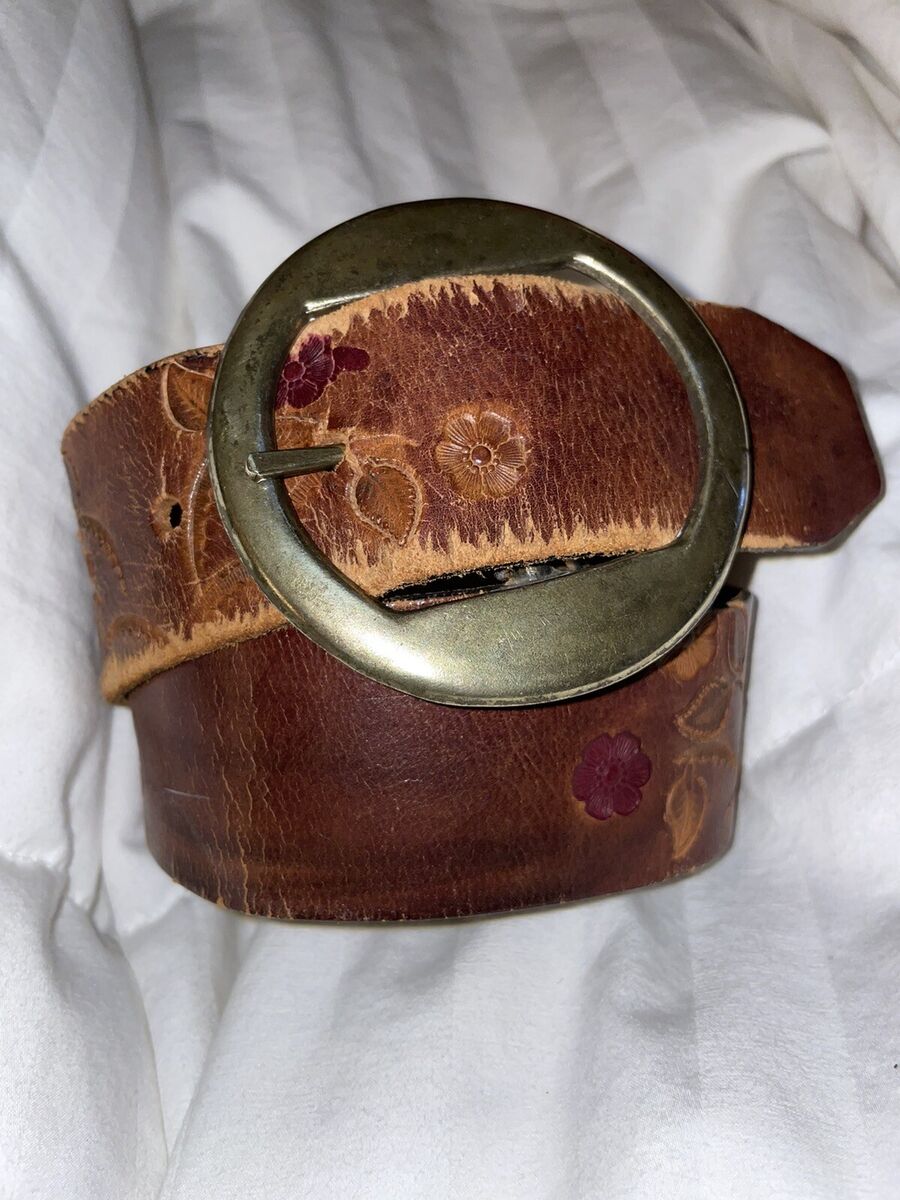 70s Tooled Flowers Embossed Hube Brown Leather Belt Solid Brass Buckle Vtg 30 70s Tooled Flowers Embossed Hube Brown Leather Belt Solid Brass Buckle Vtg 30