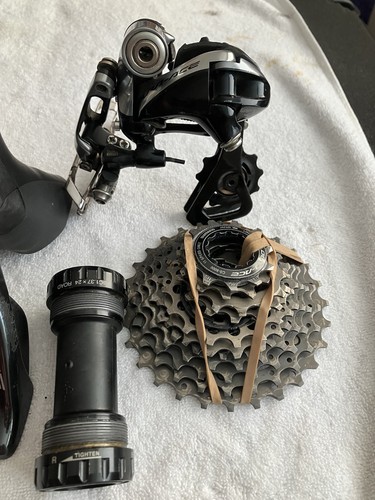 Dura Ace 9000 R9000 Mechanical Groupset 11-Speed 9100 Bottom Bracket And Chain - Picture 2 of 24