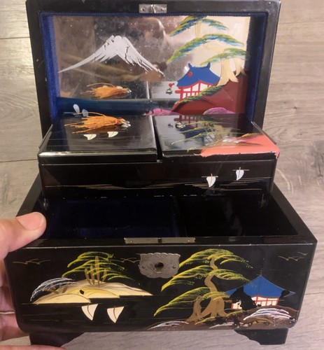 Jewelry Vintage Japanese Black Lacquer Storage Box Music Part No Longer Works - Picture 13 of 17