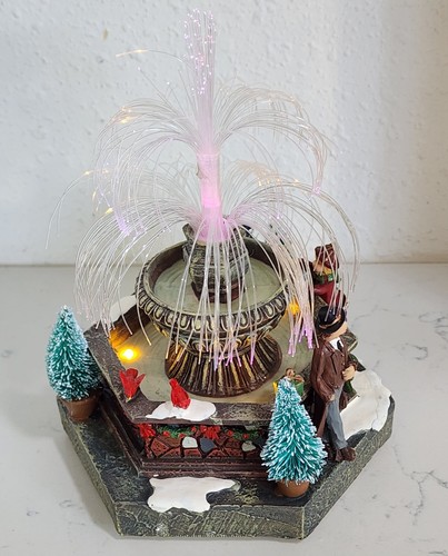 Nikolaus quadratisch Glasfaser beleuchteter Brunnen Weihnachtsdorf Sammlung - Bild 15 von 23