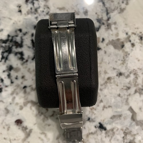 AUTHENTISCHE SCHWEIZER ARMEE DATUM QUARZ UHR - WASSERDICHT 330 FUSS - Bild 8 von 10