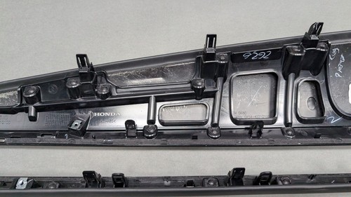 Honda HR-V 2023 Front Dash Vent Panel W/Hazard Laght Switch GK54-5221Q100 OEM - Bild 11 von 24