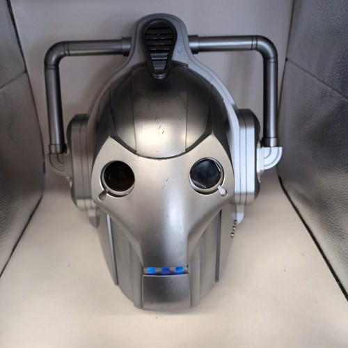 Doctor Who CYBERMAN Mask Voice Changer - Robot Sound Effects & Lights - Picture 2 of 4