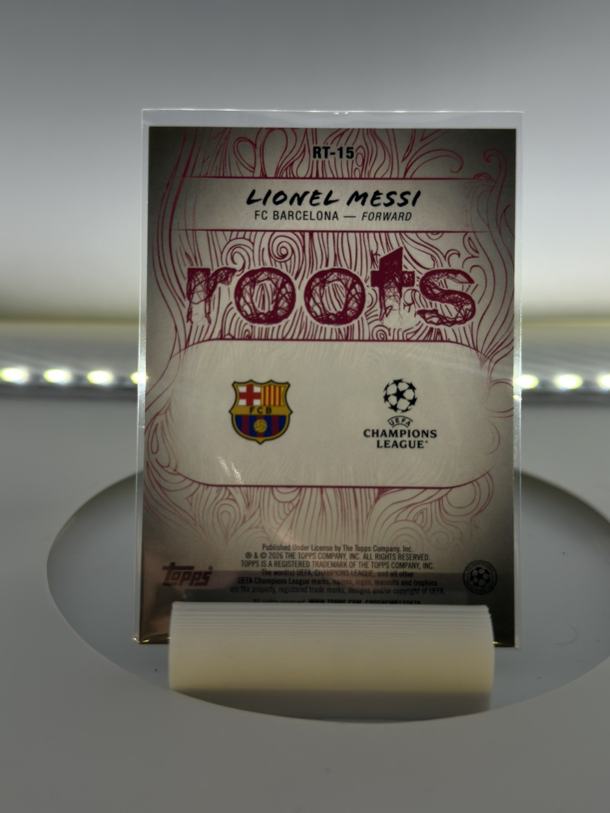 Lionel Messi 2025-26 Topps UCC Roots #RT-15 view 2