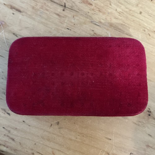 Fuel Stick Hand Warmer  Red Velvet Case Hong Kong - Picture 2 of 9