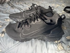 Men’s Nike Shoes Size 13