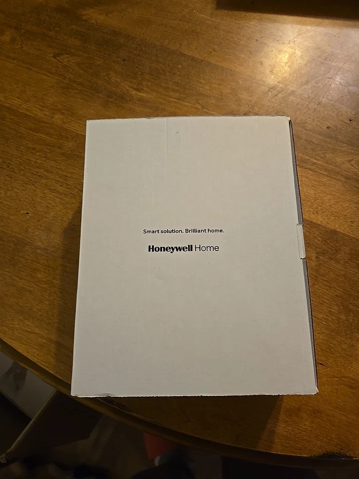 Honeywell RTH6580WF1001 WIFI 7Day Programable Smrt Thermostat MISSING PART 393-7 - Image 4 of 4