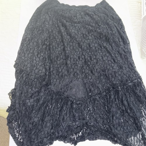 American Eagle Gr. M schwarz Spitze, gefütterter Rock - Bild 1 von 6