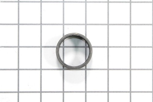 Genuine GM Differential Bearing Spacer 12479162 - Picture 1 of 4