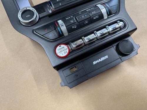 Ford Mustang GT 2015-2017 placa frontal radio premium pieza de ajuste de 8 pulgadas - OEM - Imagen 3 de 12