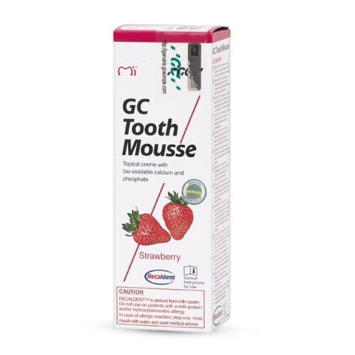 GC TOOTH MOUSSE STRAWBERRY TOPICAL TOOTH CREAM WITH RECALDENT 1 TUBE OF 40 GM - Afbeelding 1 van 7