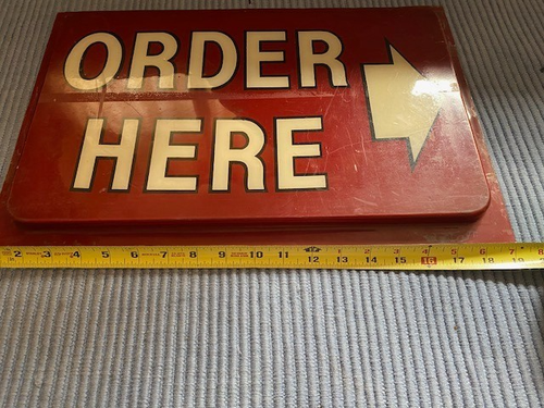 Mcd's order here sign