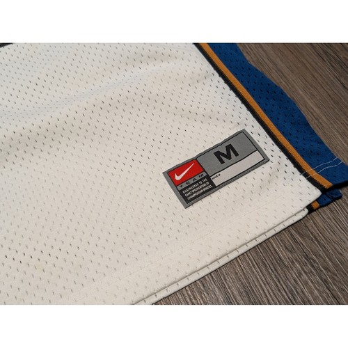 Nike Michael Jordan Washington Wizards NBA Stitched Jersey #23 White M (Fading) - Picture 4 of 5