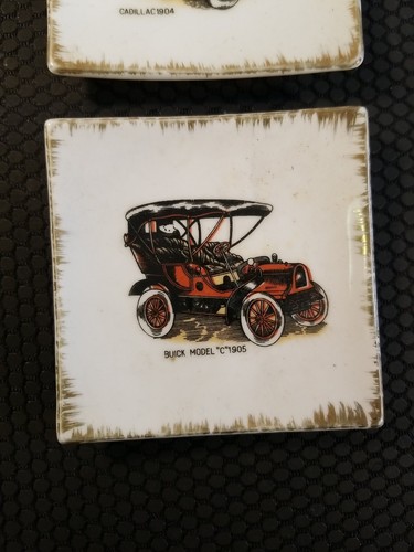 Dos platos cuadrados temáticos antiguos exclusivos de Bradley para colgar en la pared de 4" x 4" pulgadas - Imagen 4 de 12