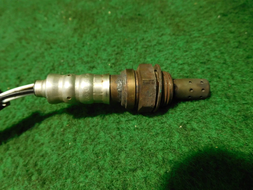 Sonda lambda Seat Altea (5P) 1.6i 75KW 102CV anno 2007 06A906262BS - Immagine 2 di 3