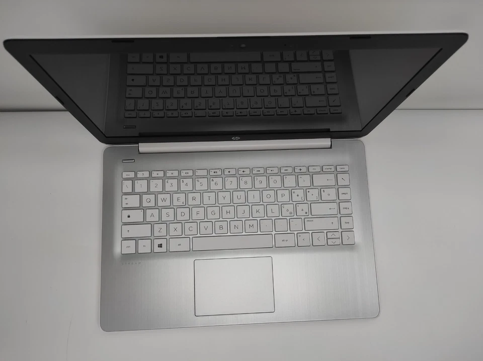 NOTEBOOK HP 14-DS0000NL AMD A4-9120E 4GB RAM 64GB SSD WIFI W10 WEBCAM - Immagine 3 di 4