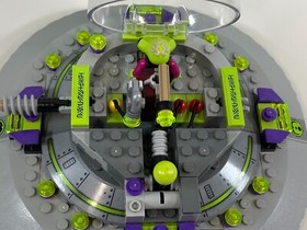Lego 7052 Alien Conquest UFO Abduction