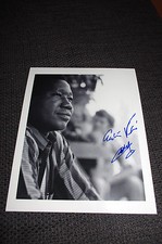 DIRECTOR Gaston Kabore signed 8x10 inch Photo InPerson 2009 in Berlin LOOK DIRECTOR Gaston Kabore signed 8x10 inch Photo InPerson 2009 in Berlin LOOK