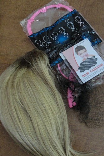 Fringy Razor Cut look human hair wig - Picture 11 of 14