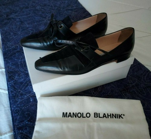 EUC Manolo Blahnik suede/leather flats with bow detail, size 8.5 w/ box/dustbag - Picture 4 of 11