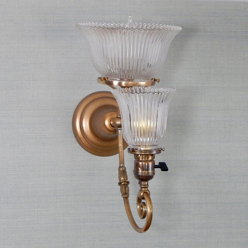 Antique Victorian Wall Sconce Electric Light Fixture - Picture 6 of 11