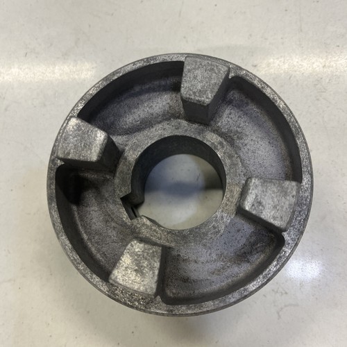 NEW MAGNALOY M50011612 COUPLING HUB MODEL 500 1-1/2" BORE 1/2” KEYWAY - Picture 3 of 4