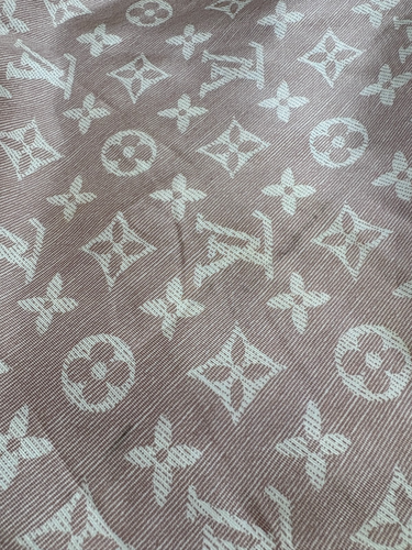 LOUIS VUITTON Monogram Silk Scarf New Denim Blush Pink Size 34.5in Carre - Picture 21 of 22