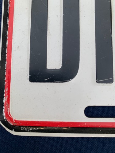 RARE Disneyland AUTOPIA LICENSE PLATES: DIZ NEE + 2 GOO FEE Disney Collectables - Picture 5 of 7