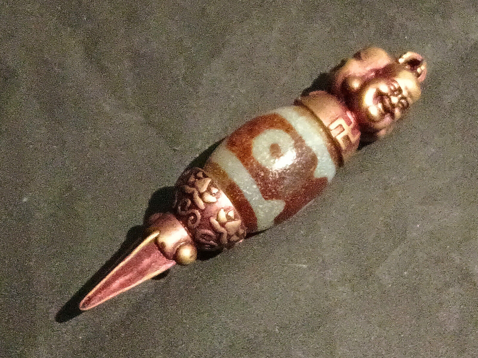 Foto 5 di 8