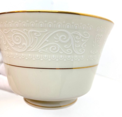 Noritake Tulane Elfenbein Knochen China Fuß Teetasse(n) 7562 JAPAN - Bild 3 von 9