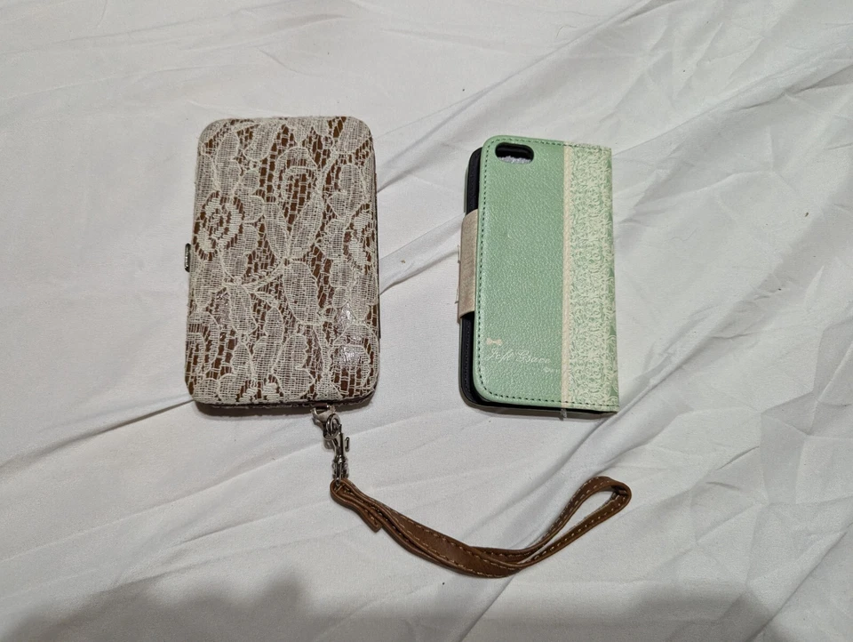 Paquete de 2 fundas tipo folio de cuero para iPhone 4S iPhone 4 con bolsillo para tarjetas bronceado/beige Foto 2 de 4