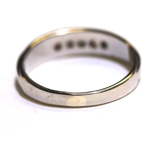 Anillo de boda de oro blanco de 14k de 0,20 quilates con diamantes redondos para hombre 3,8 g para caballeros - Imagen 5 de 8