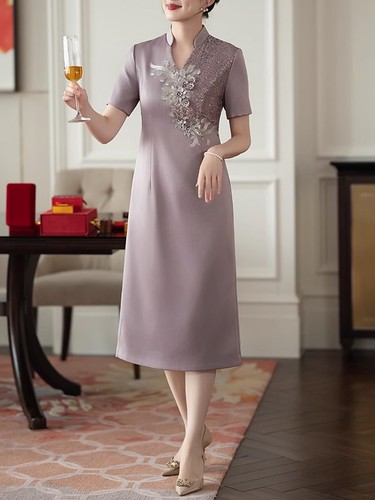 Elegant V-neck Mother's Wedding Party Social Banquet Short-sleeved Evening Dress - Picture 2 of 7