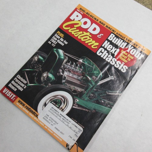 ROD AND CUSTOM MAGAZINES-FULL YEAR 2002-JAN-DEC - Picture 8 of 13