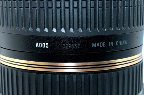 Teleobjetivo Nikon Japón Tamron SP 70-300 mm f/4-5,6 Di VC USD A005 casi nuevo - Imagen 9 de 13