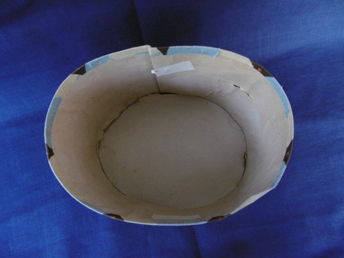 ANCIENNE BOITE DES "GALERIES LAFAYETTE" POUR CHAPEAU DE POUPEE SANS COUVERCLE - Picture 4 of 8